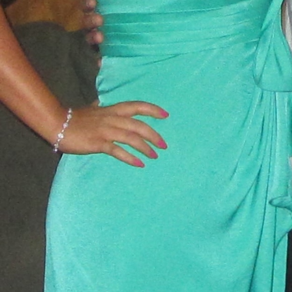 BCBG DRESS - Picture 4 of 6